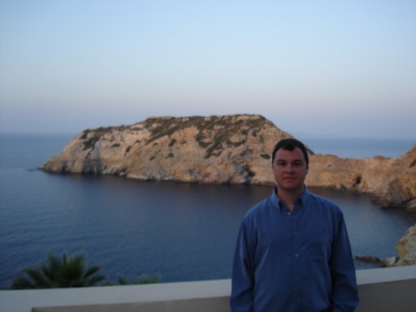 Moi, sur le balcon de ma chambre