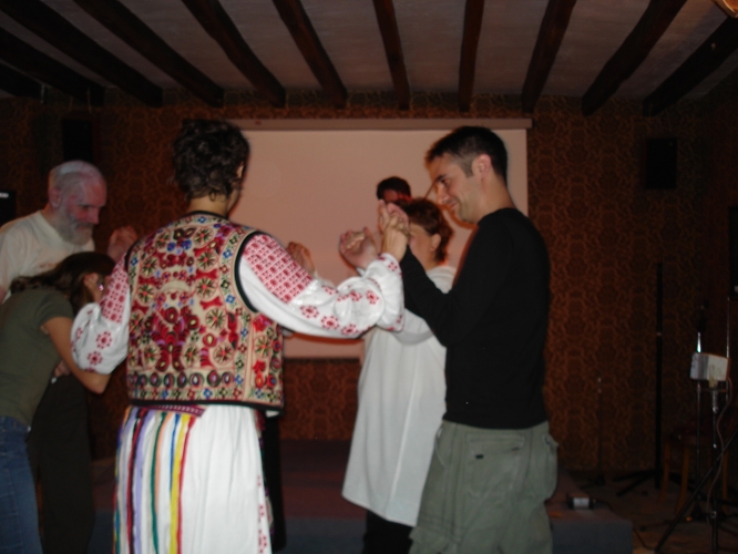  Rumaniaj dancoj 