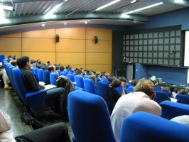 Un auditoir attentif